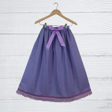 Cargar imagen en el visor de la galería, Hebrew Girls Lavender Skirt with Fringes, Israelite Garments, Fringes, Garments with Fringes