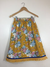 Load image into Gallery viewer, Women's Israelite Skirt with Fringes and Blue Border