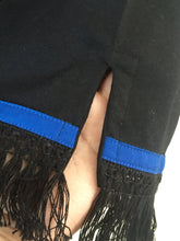 Cargar imagen en el visor de la galería, Israelite T-Shirt with fringes