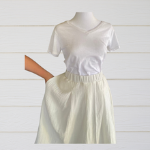 Cargar imagen en el visor de la galería, Hebrew Gauze Skirt with Fringes, Israelite Garments, Fringes
