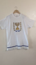 Load and play video in Gallery viewer, Men Israelite T-shirt with fringes
